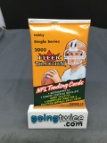 Factory Sealed 2000 FLEER TRADITION Football 10 Card Hobby Pack - Tom Brady Rookie?