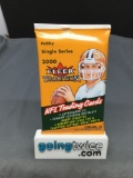 Factory Sealed 2000 FLEER TRADITION Football 10 Card Hobby Pack - Tom Brady Rookie?