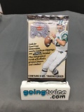 Factory Sealed 2000 Fleer GREATS OF THE GAME Football 5 Card Hobby Pack