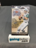 Factory Sealed 2000 Fleer GREATS OF THE GAME Football 5 Card Hobby Pack