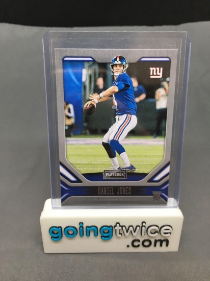 2019 Panini Playbook #104 DANIEL JONES Giants ROOKIE Football Card