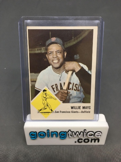 1963 Fleer #4 WILLIE MAYS Giants Vintage Baseball Card from Estate Collection