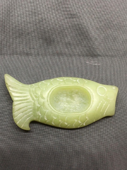 Asian Style Hand-Carved Fish Motif 3.5in Tall 2in Wide Green Jade Worry Stone