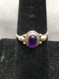 Rope Frame Detailed Oval 7x5mm Amethyst Cabochon Center Sterling Silver Ring Band