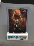 1997-98 Hoops Chairman of the Board TIM DUNCAN Spurs ROOKIE Basketball Card