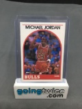 1989-90 Hoops #200 MICHAEL JORDAN Bulls Vintage Basketball Card