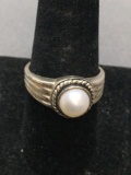 Rope Frame Detail Round 7mm White Pearl Center Sterling Silver Ring Band