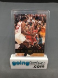 1993-94 Skybox Showdown Series #SS11 MICHAEL JORDAN Bulls Insert Basketball Card