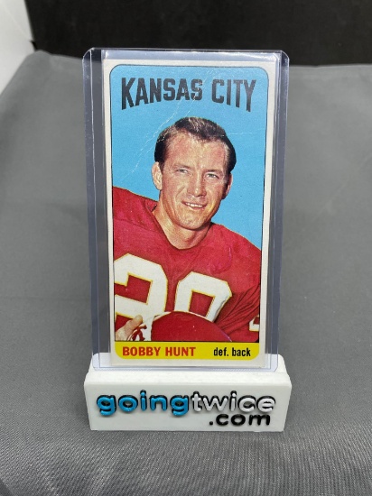 1965 Topps Football Tallboy #104 BOBBY HUNT Kansas City Chiefs Vintage Trading Card