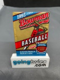 Factory Sealed 1993 BOWMAN BASEBALL 14 Card Premium Trading Card Pack