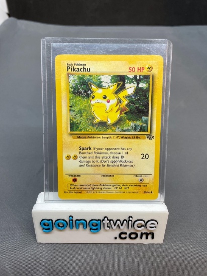 Vintage 1999 Pokemon Jungle Unlimited #60 PIKACHU Trading Card