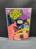 DC Comics GIRL'S LOVE #131 Silver Age Comic Book from Estate Collection