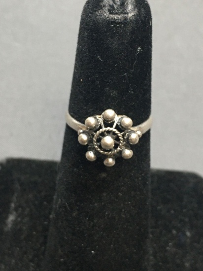 Hindu Style Bead Ball Detailed Center Sterling Silver Ring Band