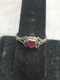 Vintage Heart Themed 7mm Wide Gemstone Inlay Center Sterling Silver Ring Band