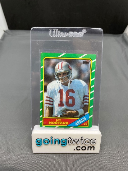 1986 Topps Football #156 JOE MONTANA San Francisco 49ers Vintage Trading Card