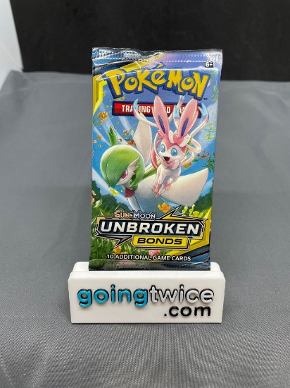 Factory Sealed Pokemon Sun & Moon UNBROKEN BONDS 10 Card Booster Pack