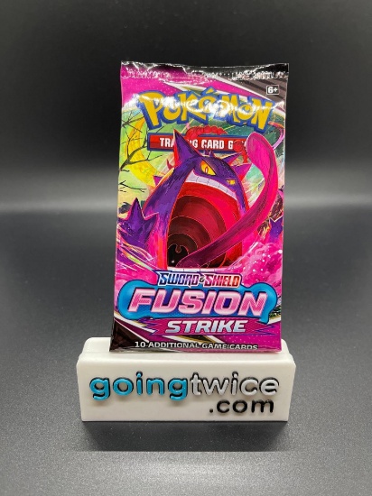 Factory Sealed Pokemon Fusion Strike 10 Card Pack