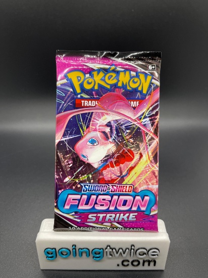 Factory Sealed Pokemon SWORD & SHIELD FUSION STRIKE Booster Pack