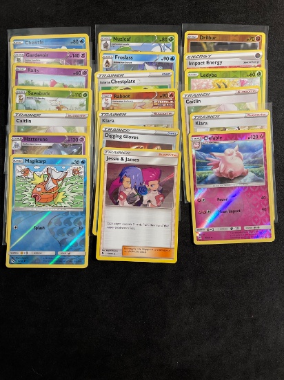 Lot of Modern Pokemon 20 Count Holo/non Holo Cards