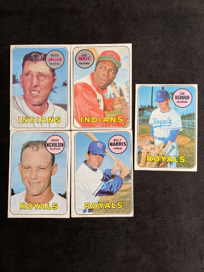 Lot of 5 Vintage Baseball Cards From Large Collection