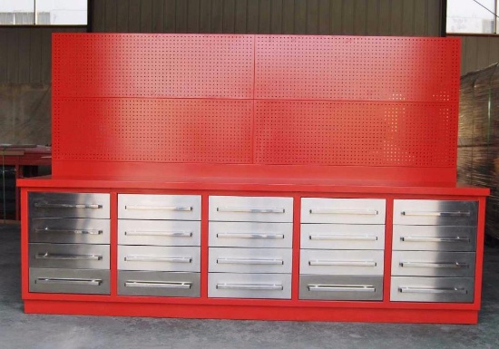 10 FT 20 Drawer Heavy Duty Metal Work Bench with hanging peg board c/w 40''' high hanging peg board,