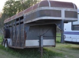 Gooseneck Horse Trailer w/slants