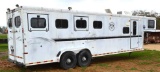 2000 Sundowner Valuelite 4-Horse Slant w/Living Quaters and Rear Tack