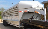 2017 Wyatt 32' Gooseneck Cattle Trailer