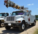 2001 International 4700 Digger Truck DT466E *Title