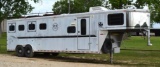 4-Horse Sundowner Valuelite Slant Gooseneck Trailer with Living Quarters and Rear Tack Room