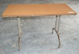 4' x 2' Table