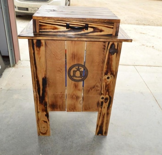 Wooden Patio Beverage Cooler on Legs