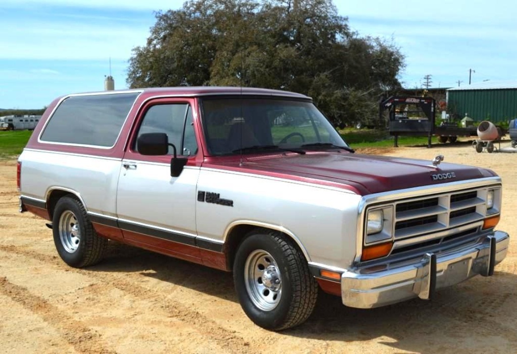 1988 Dodge Ram Charger 318 cu in, Automatic,V8, Gasoline, RWD | Collector  Cars Classic & Vintage Cars Classic & Vintage Cars - 1980's | Online  Auctions | Proxibid