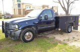 2002 Ford F-350 XL Super Duty V8 Gasoline, RWD, Automatic