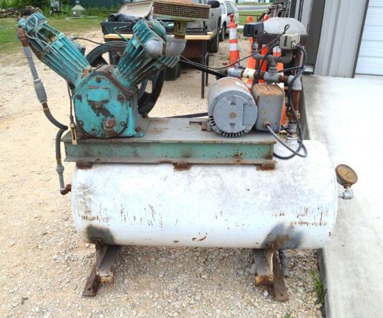 Quincy Commercial Air Compressor