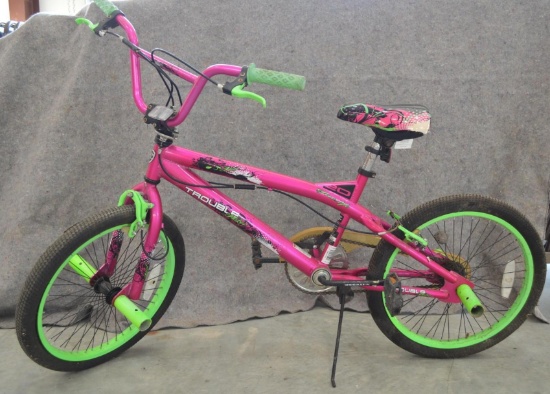 green and pink bike