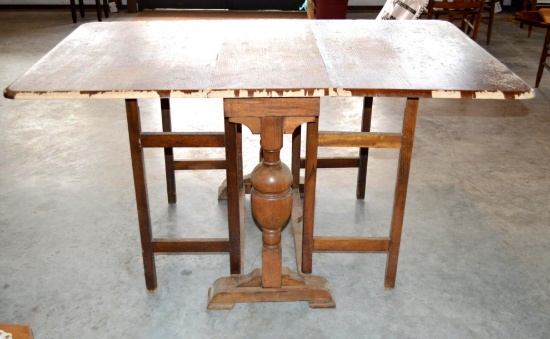Antique Gate Leg Table