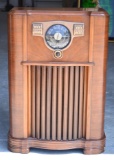 Antique/Vintage Zenith Radio Corp. Console Radio