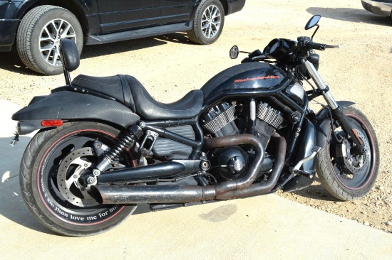 2010 Harley-Davidson VRSCDX Motorcycle
