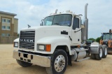 2004 Mack CH613 Truck - Sliding 5th Wheel/PTO w/Dual Line Wet Kit