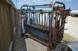 Cattle Squeeze Chute