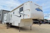 2005 Mobile Scout Sunnybrook RV Trailer w/ 3 Slide Outs