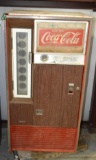 Vintage/Antique Collectible Coca Cola Vending Machine