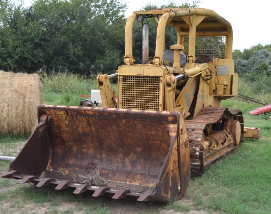 International 175B Track Loader