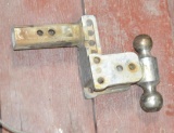 B&W Receiver Hitch (2'' & 2-5/8'')