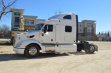 2012 Peterbilt 587 Diesel Truck