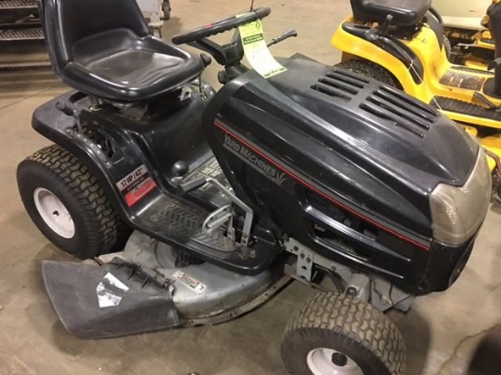 Yard Machines lawn tractor. 17hp Twin Briggs and Stratton motor. 42" cut.