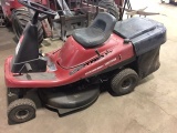 Craftsman lawn tractor. 13.5 hp Briggs and Stratton