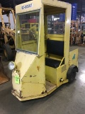 Cushman warehouse runner. 450 cap. model 898319-8810, gas. Runs great