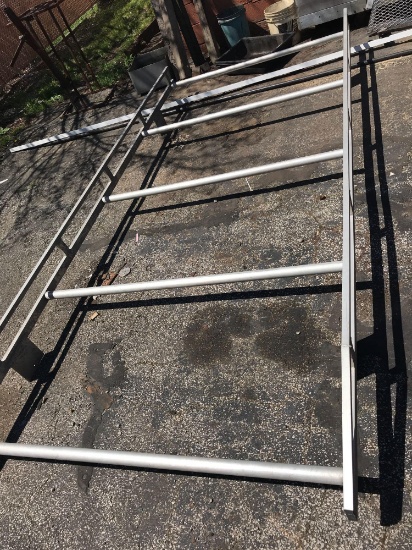 Aluminum ladder rack